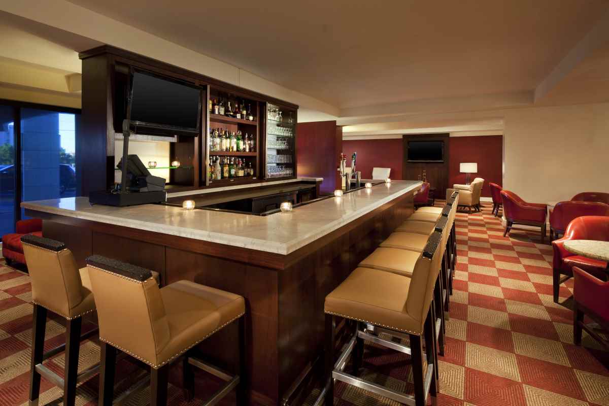 Lobby Bar & Lounge